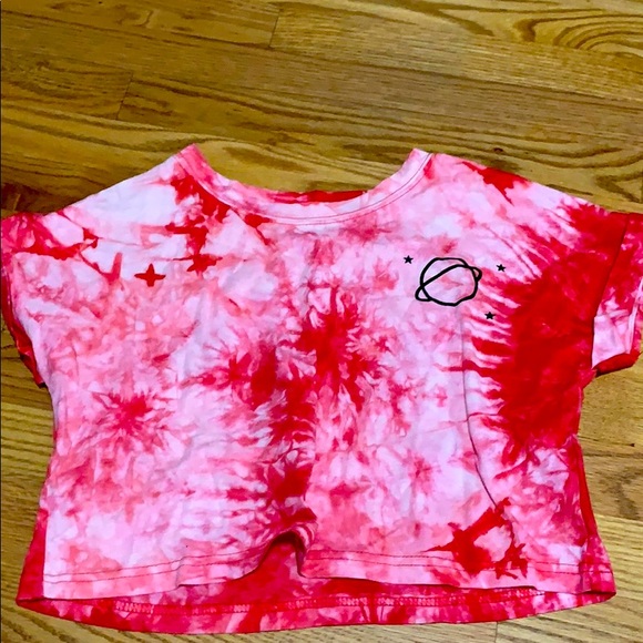 SHEIN Tops - 2/$20 T-shirts 3/$25 Shein tied dye crop top